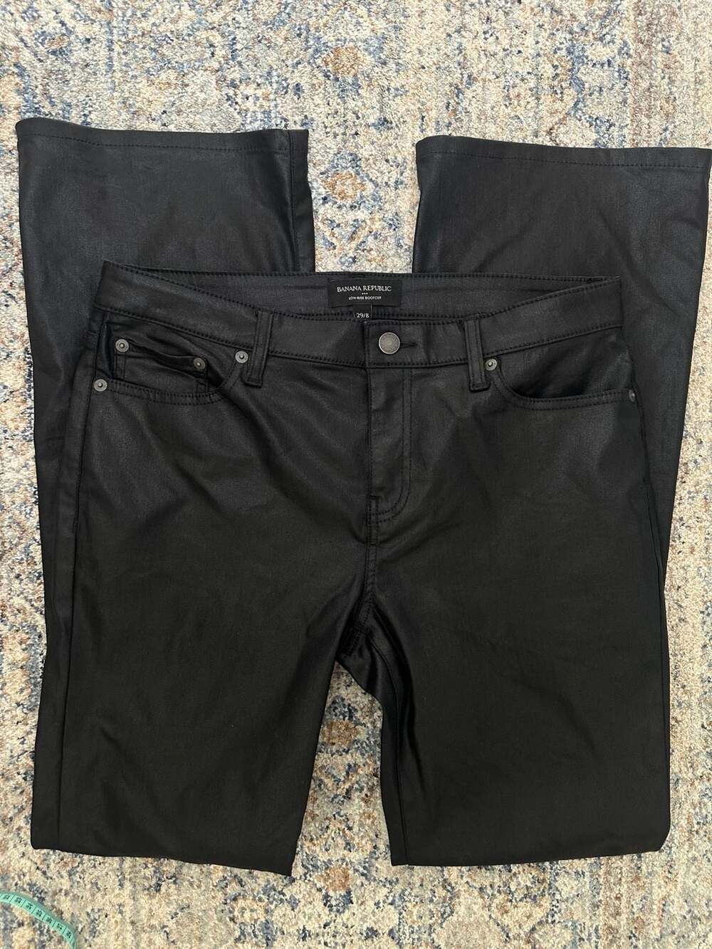 Banana Republic Low-Rise Bootcut Pants Size 29/8 Black Coated Denim Jeans